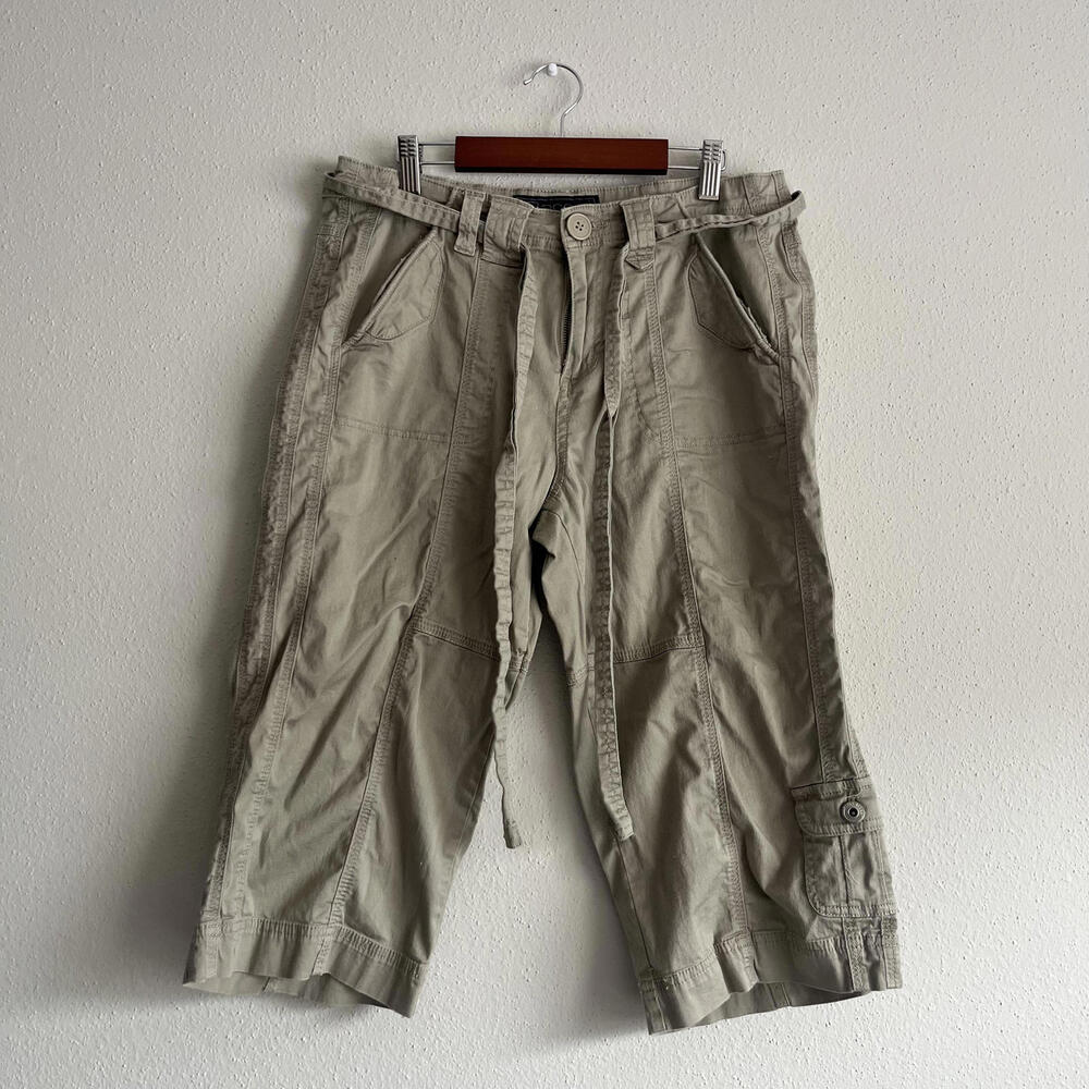 Baccini Women's Khaki Cargo Capri Pants Size 28 Cotton Utility Indie Safari